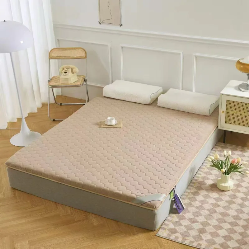 Waterproof-Autumn-and-Winter-High-Weight-Fitted-Mattress-Protector-Breathable-and-Noiseless-Bed-Cover