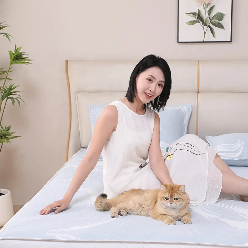 Waterproof-Mattress-Cover-Protector-Breathable-Cooling-Polyethylene-Material-Soft-Quilted-Fitted-Style-for-Hotel-Bedding-King