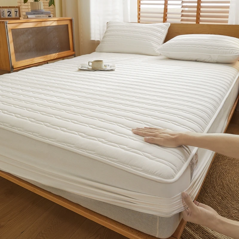 Waterproof-Mattress-Protector-Hospitality-Fitted-Mattress-Cover