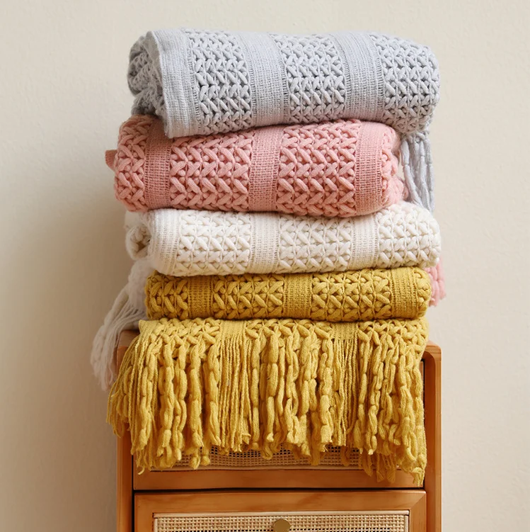 White-Throw-Blanket-for-Couch-Soft-Knitted-Home-Decor-Bed-Chair-Sofa-Throw-Lightweight-Blanket-with-Tassels