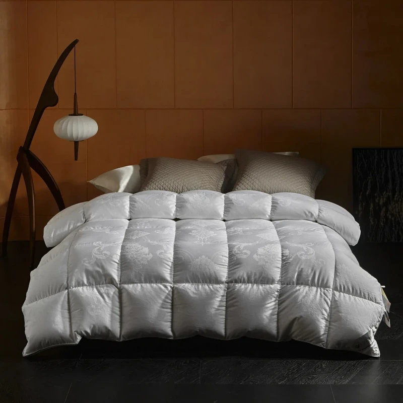 Winter-Thickened-95-White-Goose-Down-300T-Jacquard-Comforter-Hotel-Home-Bedding-Proof-Down-Cotton-Duvet-Four-Seasons