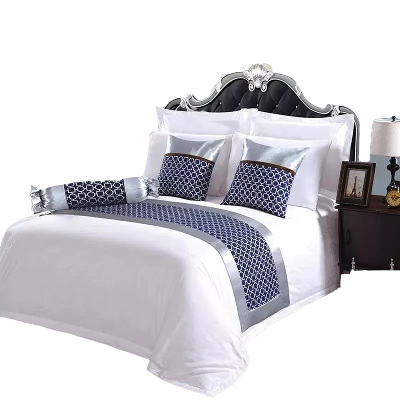 Wrinkle-Free-Polyester-Jacquard-Decorative-Cushions-Bed-Runner-for-Hotels